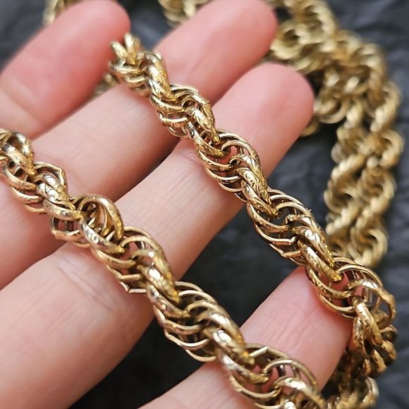 Unisex 38" thick gold tone chain round - Picture 3 of 4